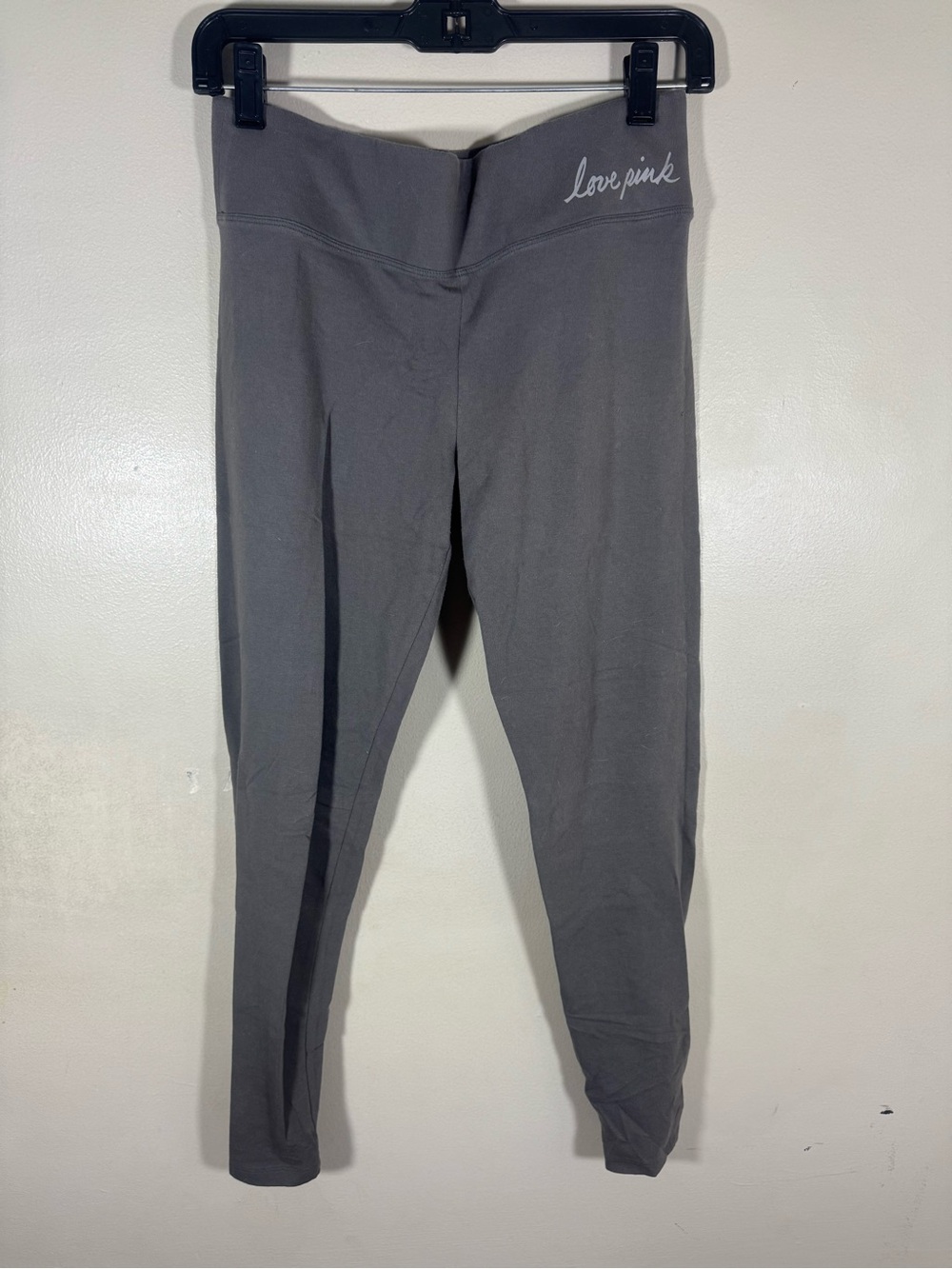 PINK Victoria's Secret Slate Gray 'Love Pink' High-Rise Leggings